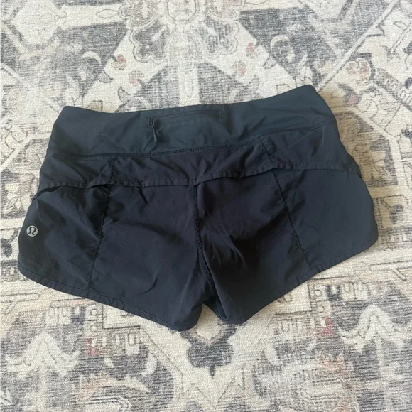 Lululemon Speed Up Short - Picture 2 of 3